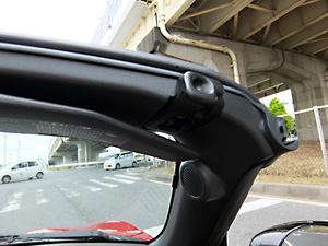 Daihatsu Copen KBPZ 5MT front right up from drivers seat 300.jpg