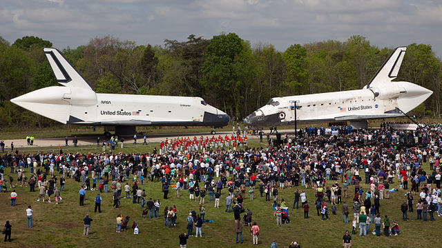 Enterprise and Discovery 640.jpg