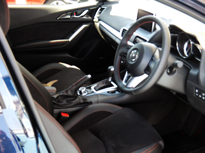 Mazda3-XD-inside-400.jpg
