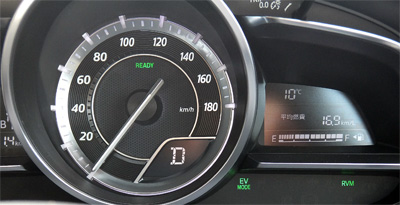 Mazda3 Sedan Hybrid-S L-Package fuel 400.jpg