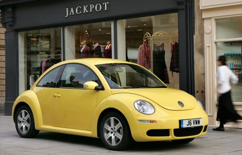VW New Beetle right front 500.jpg