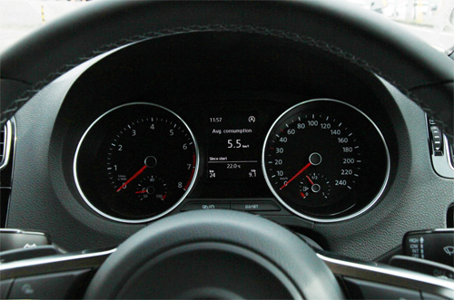 VW POLO Blue GT 10 multi function indicator 500.jpg