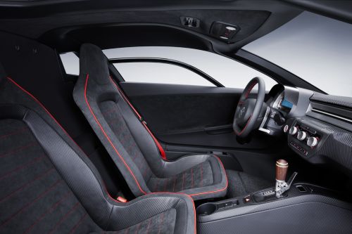 VW XL SPORT Concept red seart and steering stitch 600.jpg